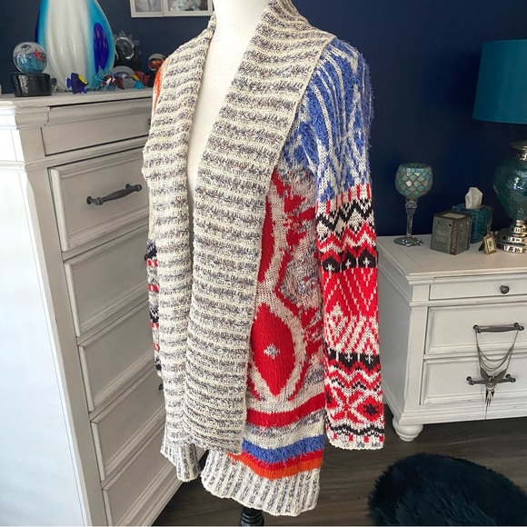 DESIGUAL—Gorgeous Multi-colored , Multi Patterned Cardigan! Size M . ♥️💐 - Picture 4 of 14
